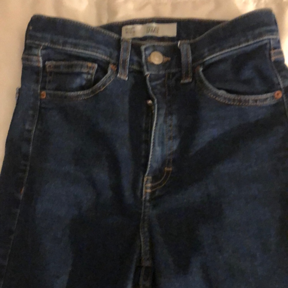 Young womens TopShop Moro JAMIE Jeans. Size W28 L30
